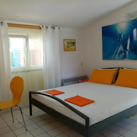 Homestay szállás Punta Skala Nena Apartman Petrčane